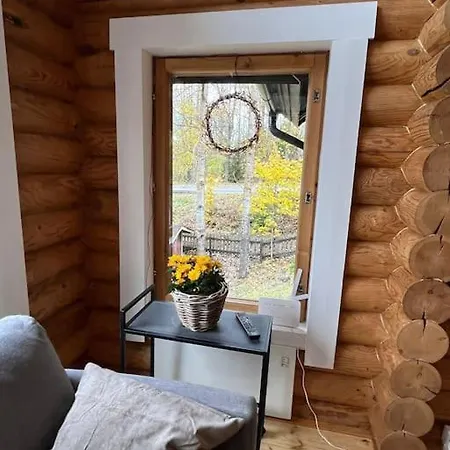 Jaervenrantamoekki Nurmijaervellae, Rauha Villa Nurmijärvi