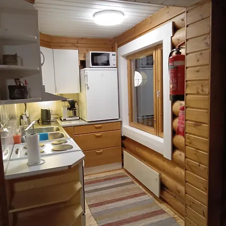 Jaervenrantamoekki Nurmijaervellae, Rauha Villa Nurmijärvi